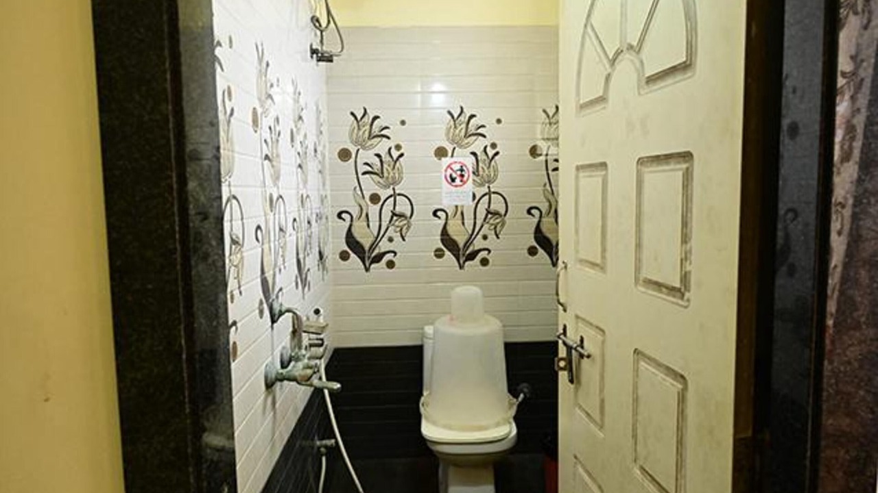 Photo of Bathroom in Kakinada