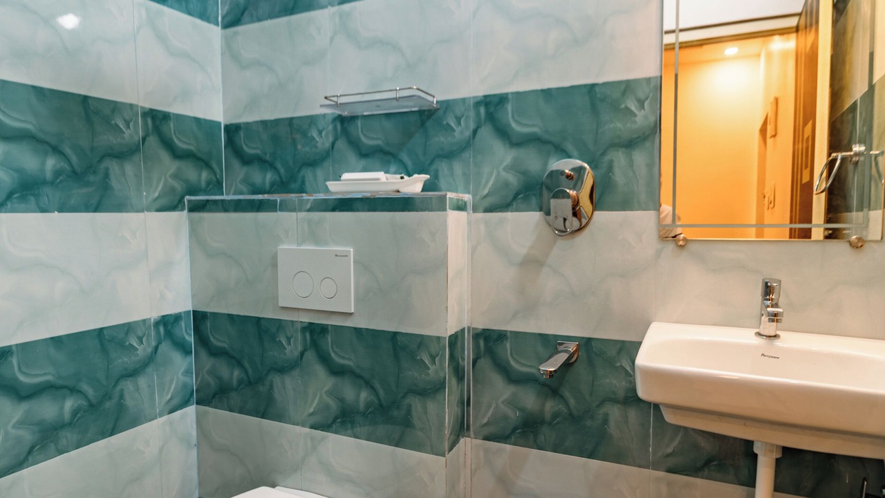 Photo of Bathroom in Kottakuppam