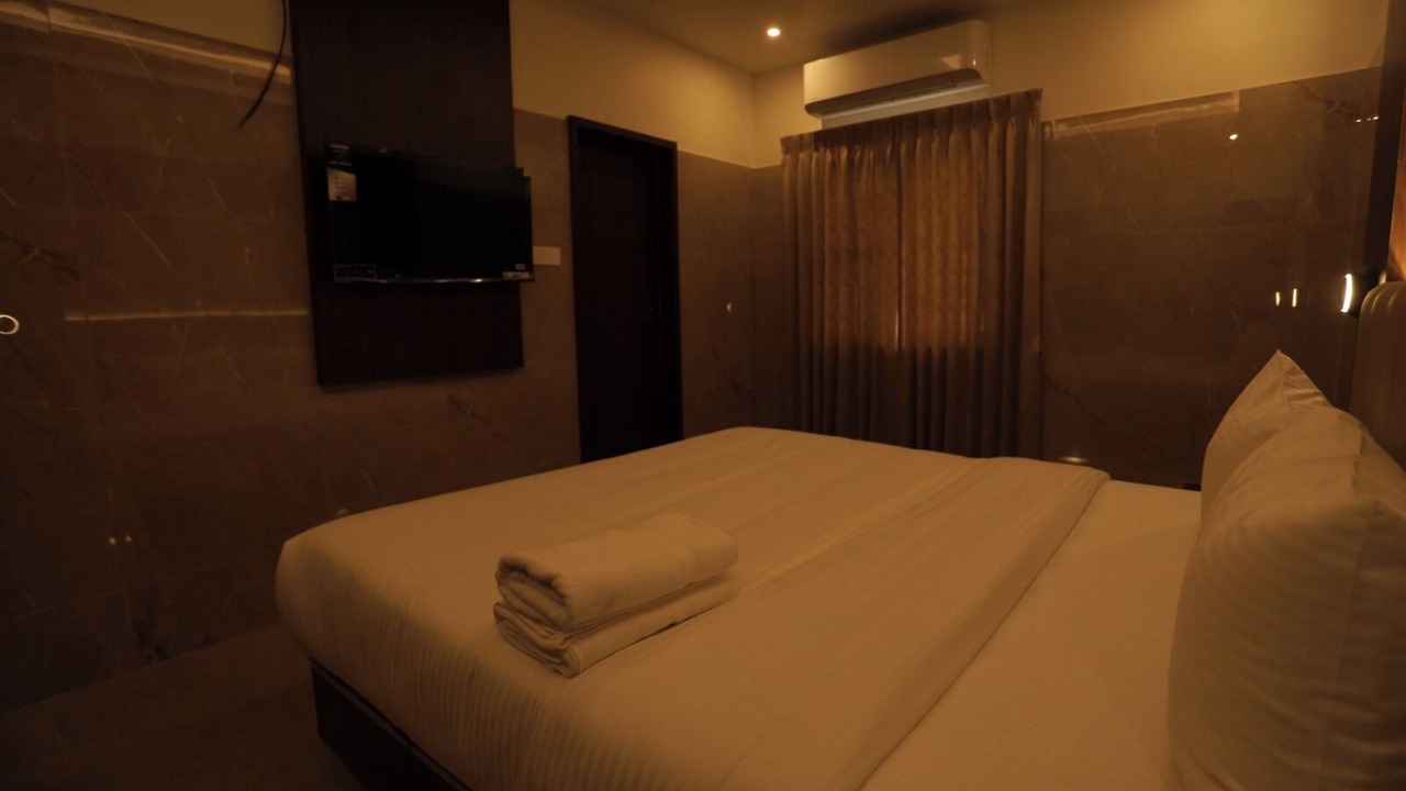Photo of Bedroom in Udumalaipettai