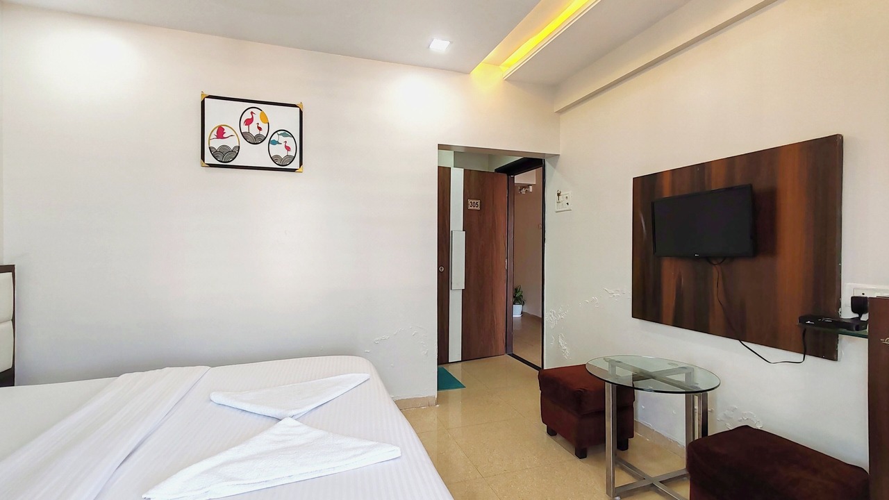 Photo of Bedroom in Khopoli