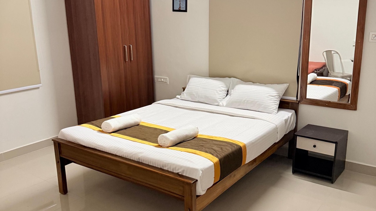 Photo of Bedroom in Denkanikota