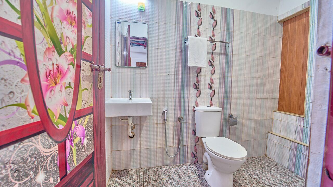 Photo of Bathroom in Mankombu