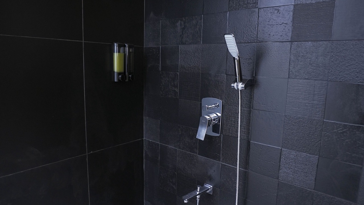 Photo of Bathroom in Kalyan Nagar