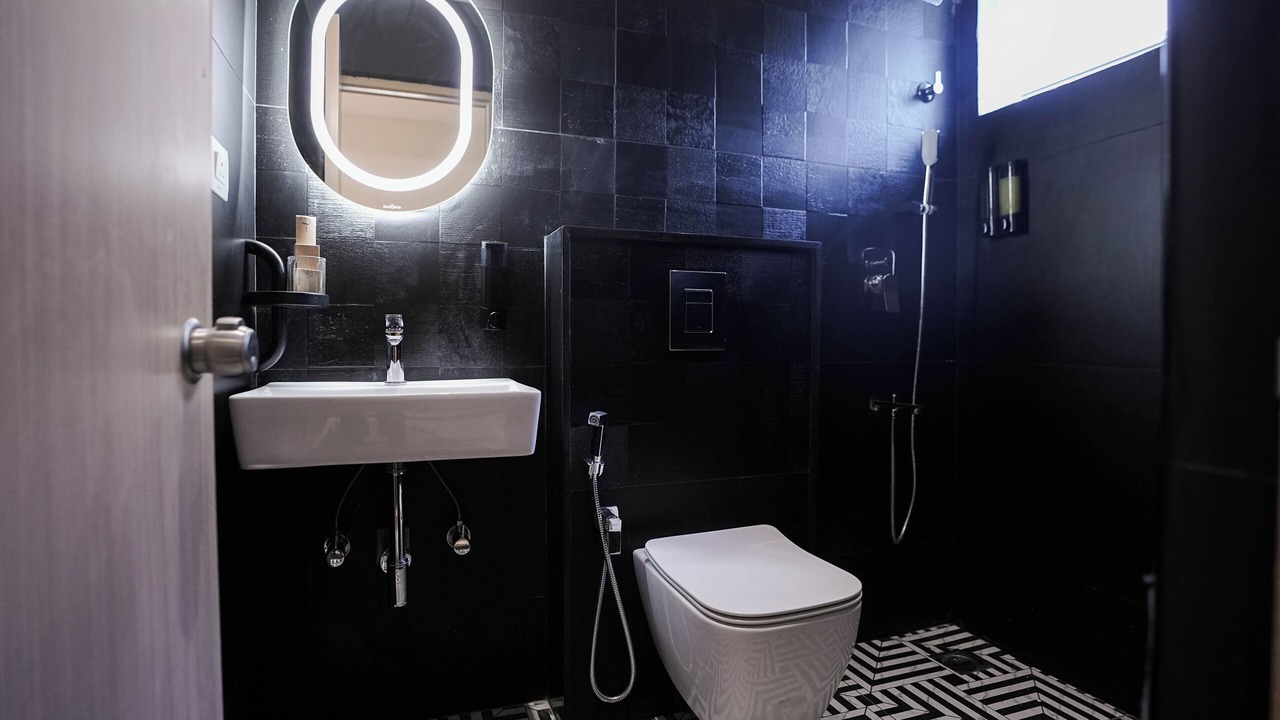 Photo of Bathroom in Kalyan Nagar
