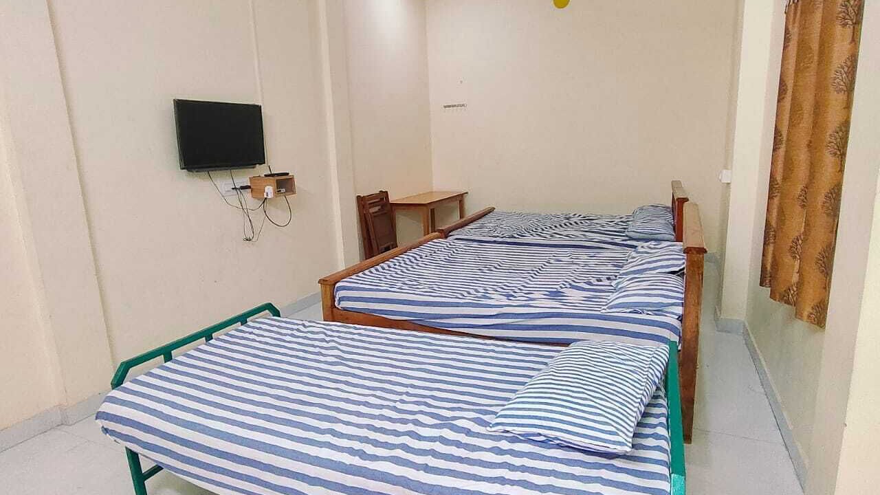 Photo of Bedroom in Salem