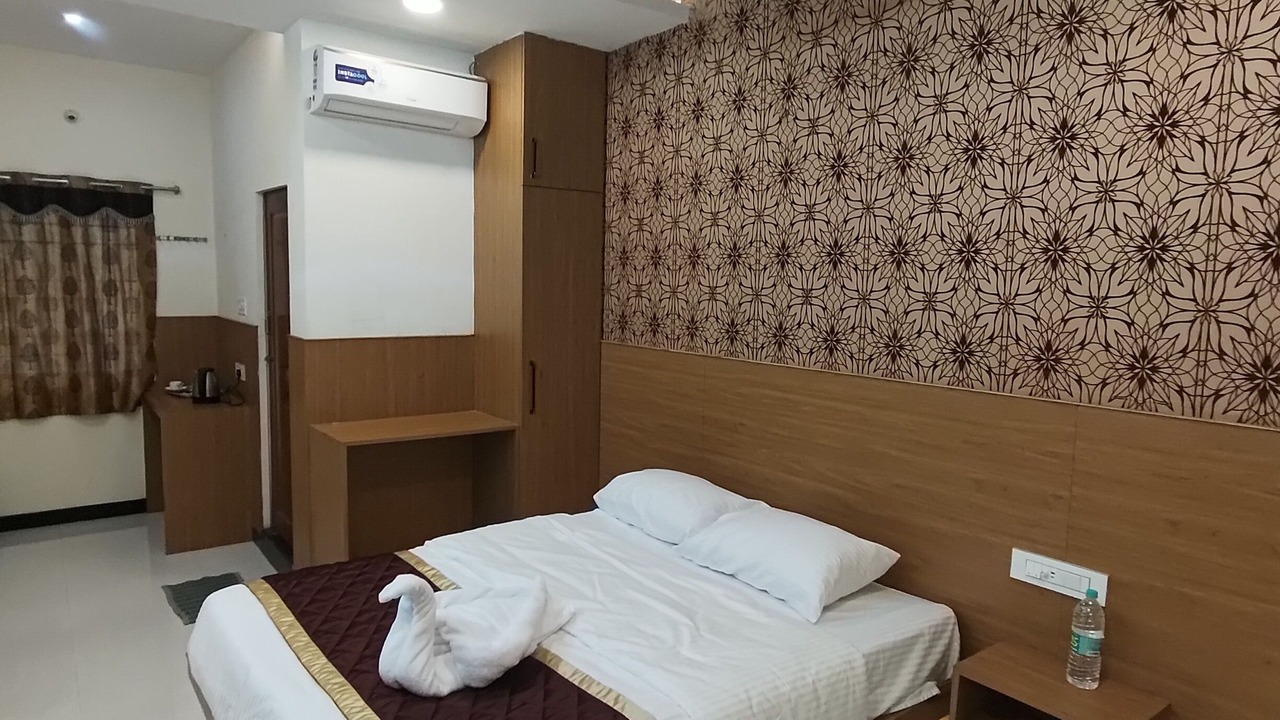Photo of Bedroom in Salem