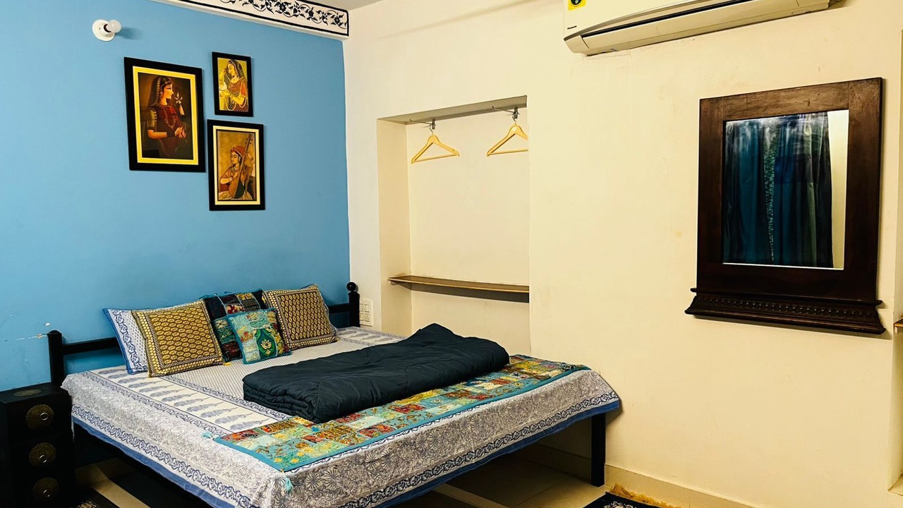 Photo of Bedroom in Gulab Sagar