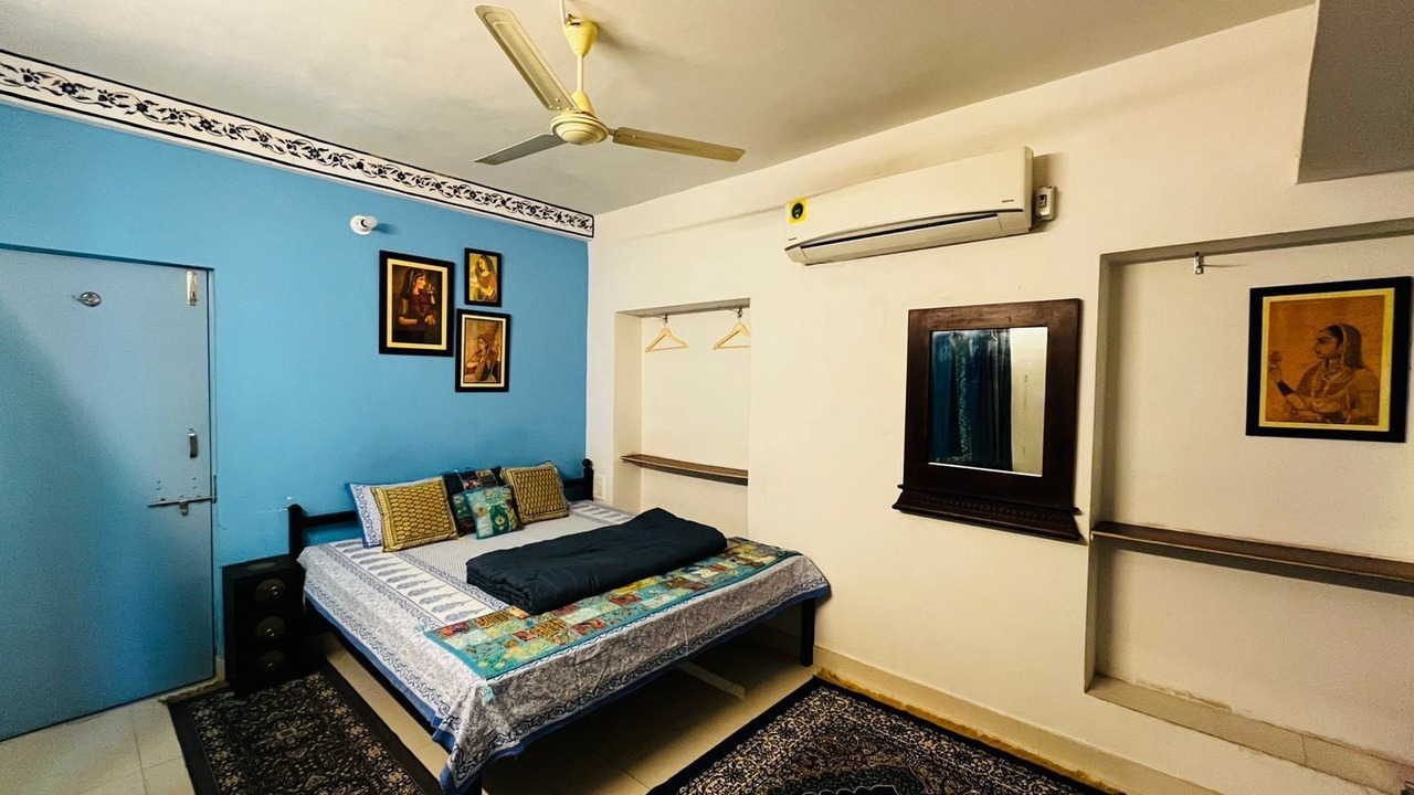 Photo of Bedroom in Gulab Sagar