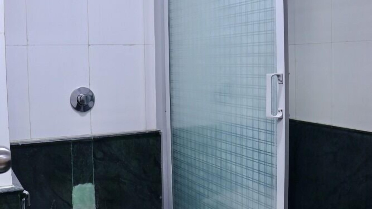 Photo of Bathroom in Brookefield