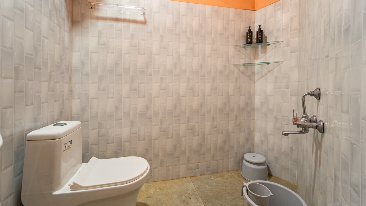 Photo of Bathroom in Balamurugan Nagar