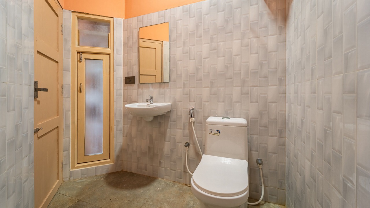 Photo of Bathroom in Balamurugan Nagar