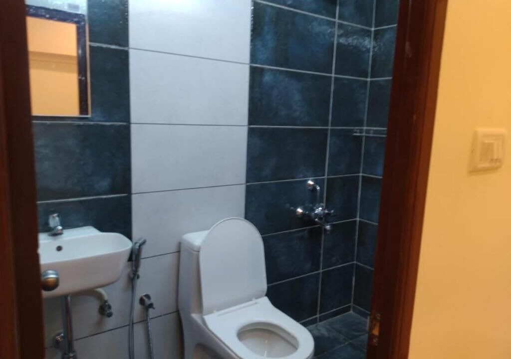 Photo of Bathroom in Anna Nagar