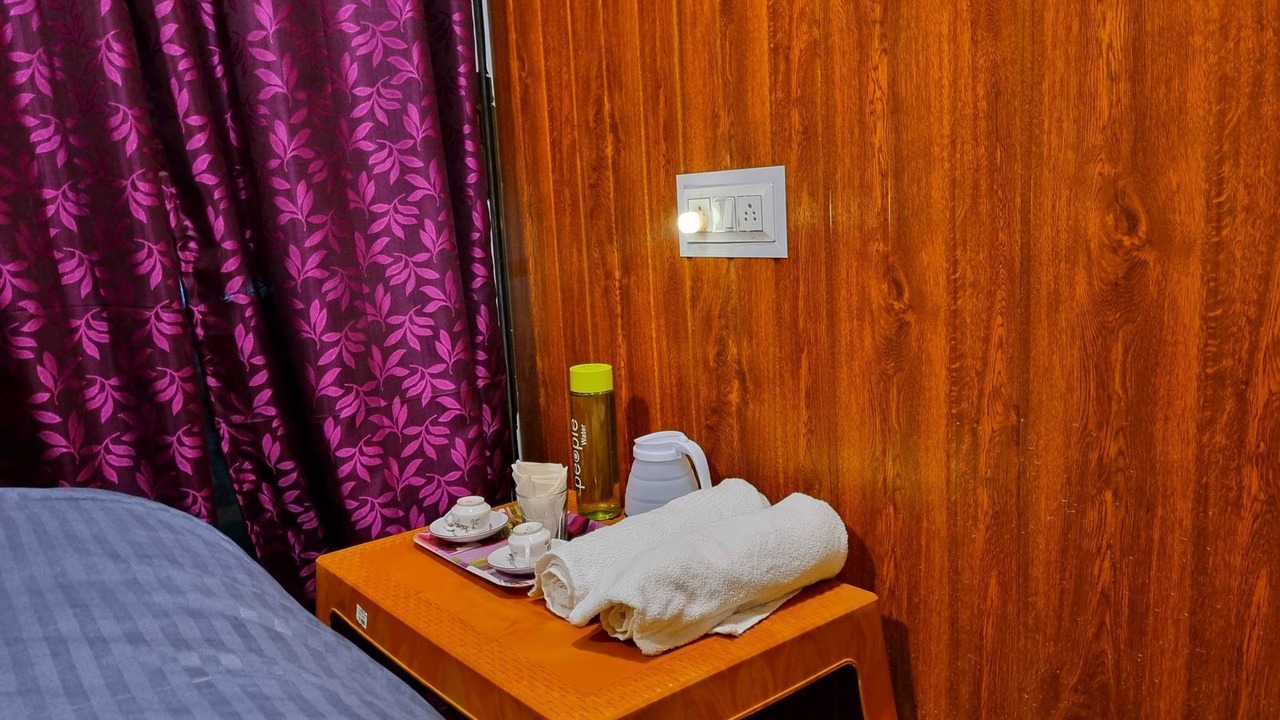Photo of Bedroom in Thakursai