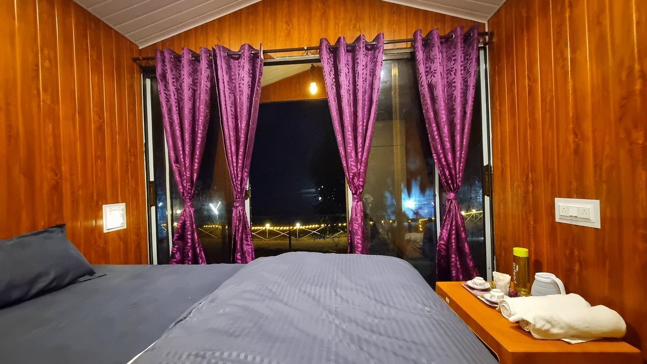 Photo of Bedroom in Thakursai