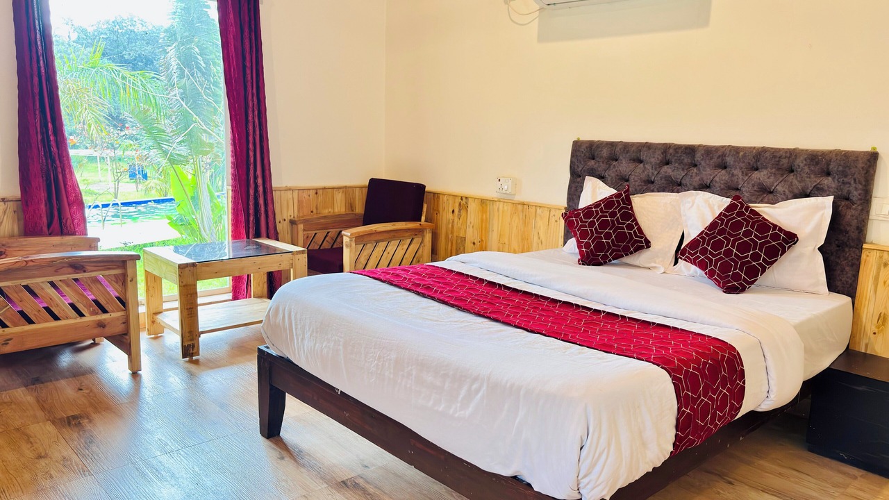 Photo of Bedroom in Timbholi