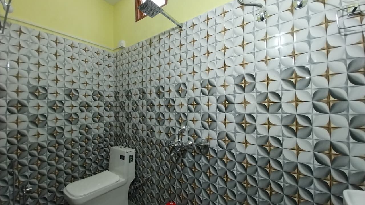 Photo of Bathroom in Kurseong