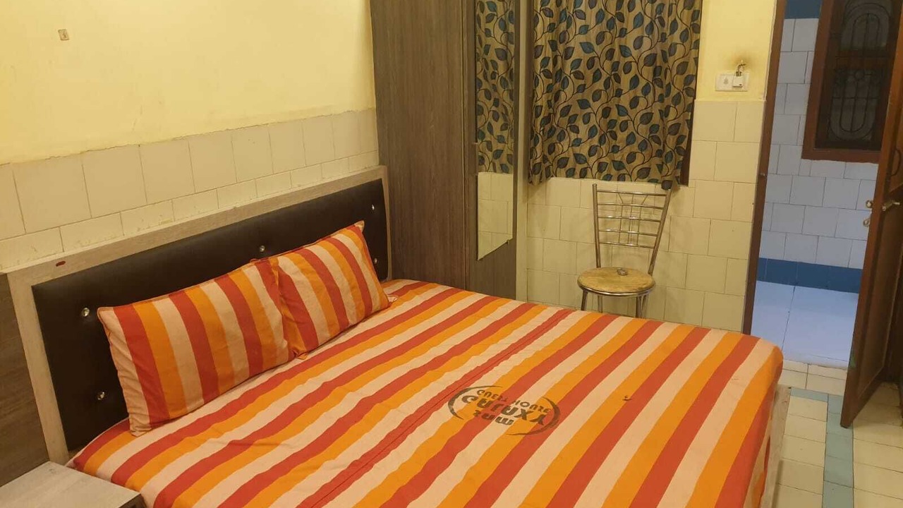 Photo of Bedroom in Triplicane