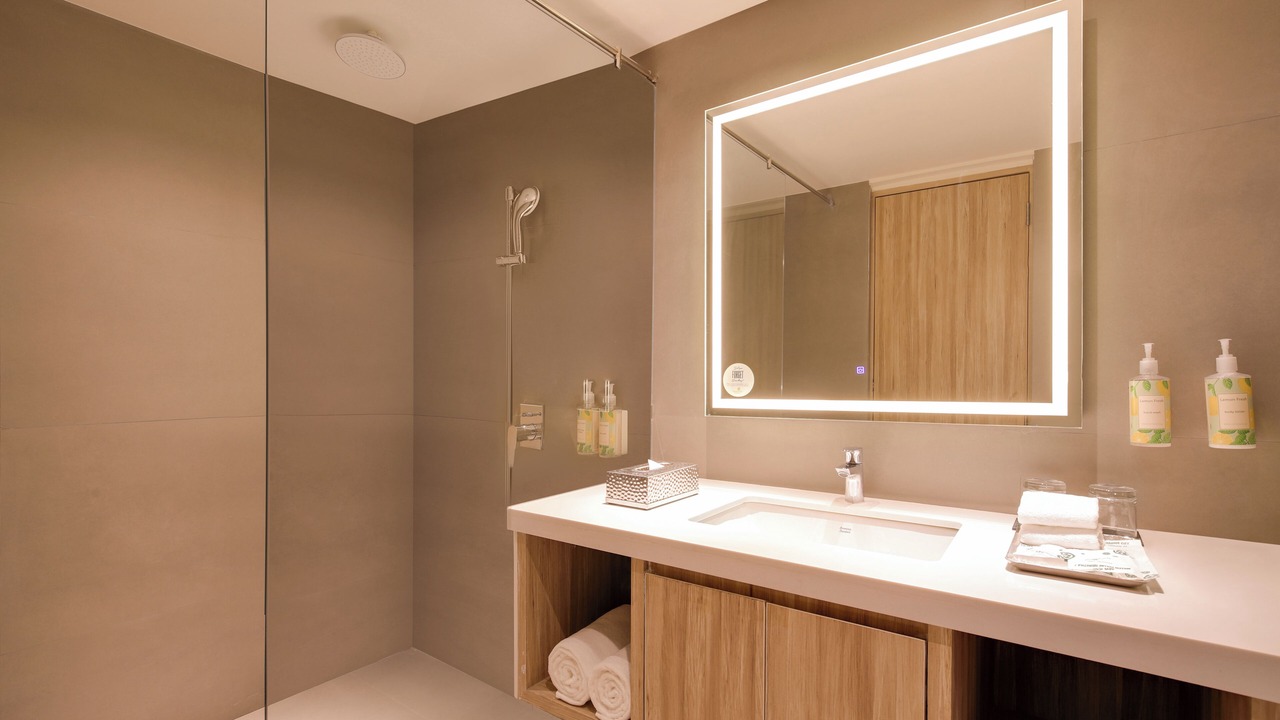 Photo of Bathroom in Tiruchanur