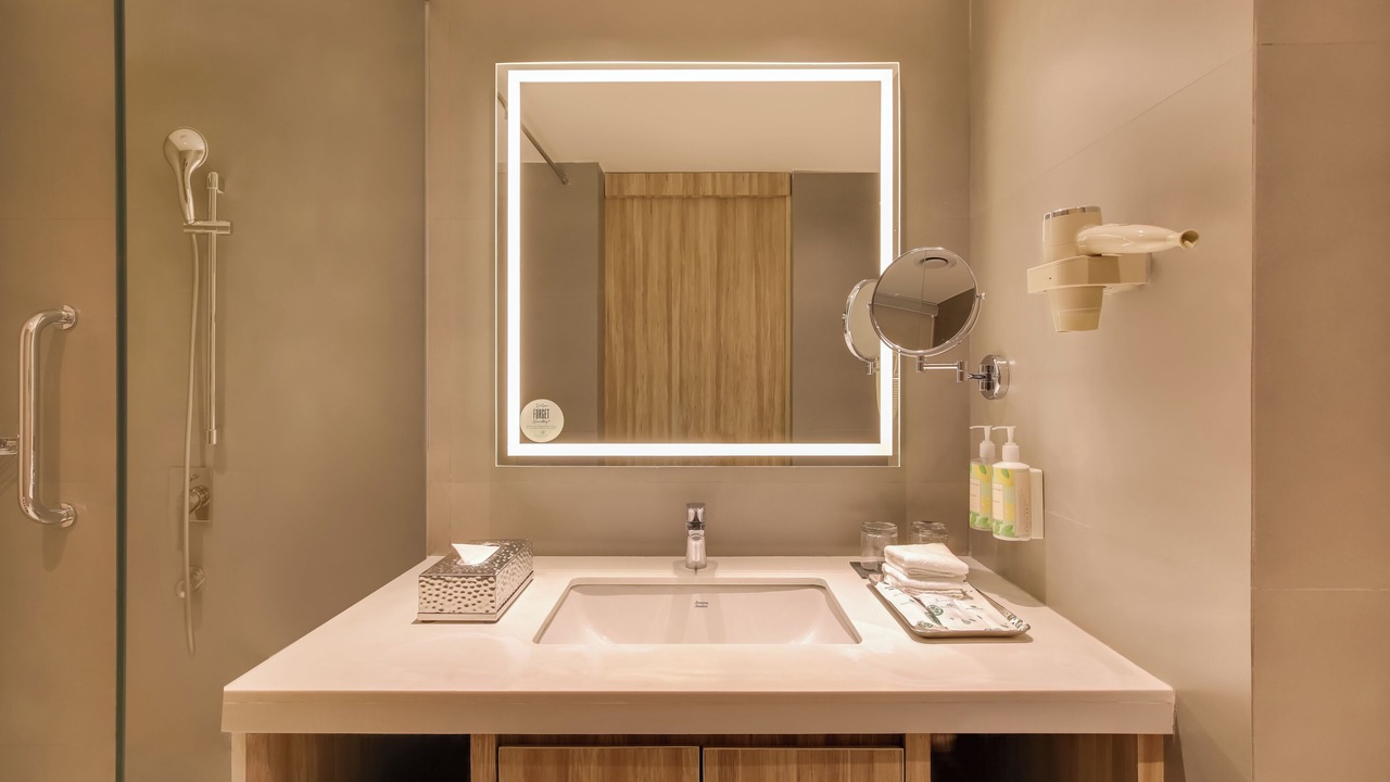 Photo of Bathroom in Tiruchanur
