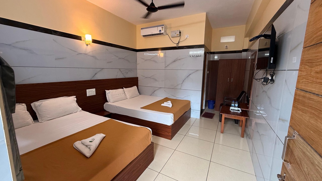 Photo of Bedroom in Murudeshwara