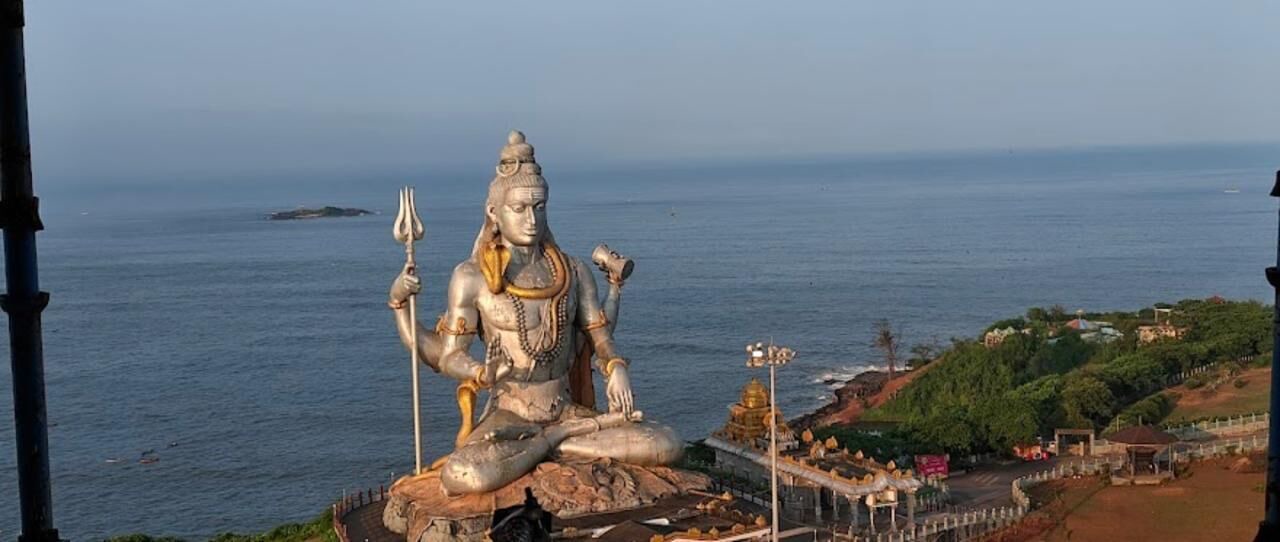 Photo of Bedroom in Murudeshwara