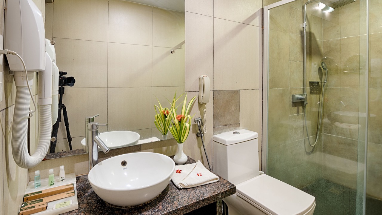 Photo of Bathroom in Kalapettai
