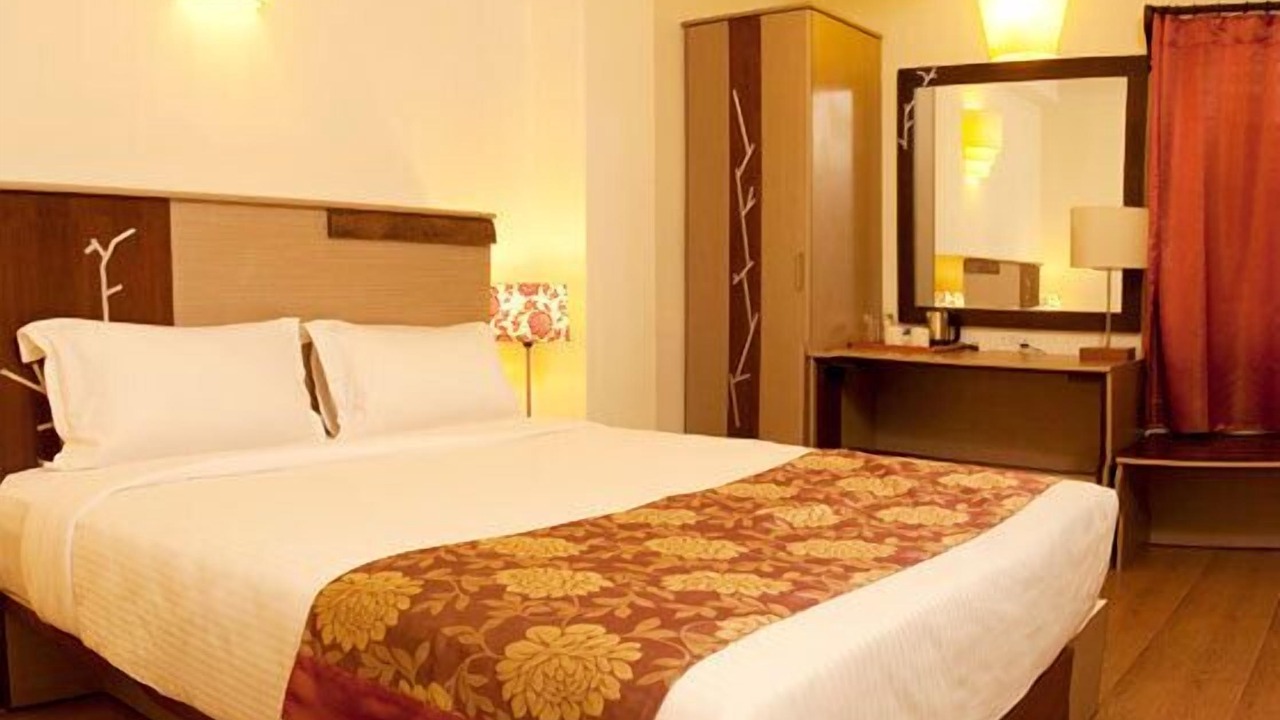 Photo of Bedroom in Mylapore Tiruvallikk