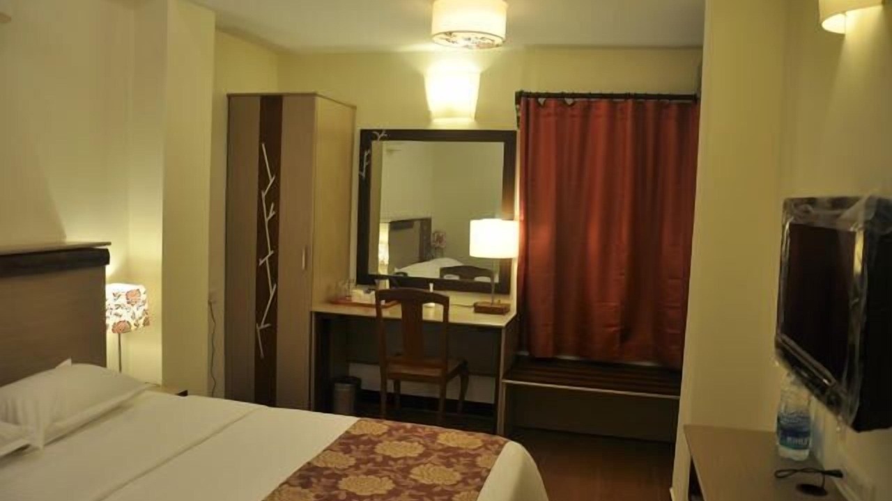 Photo of Bedroom in Mylapore Tiruvallikk