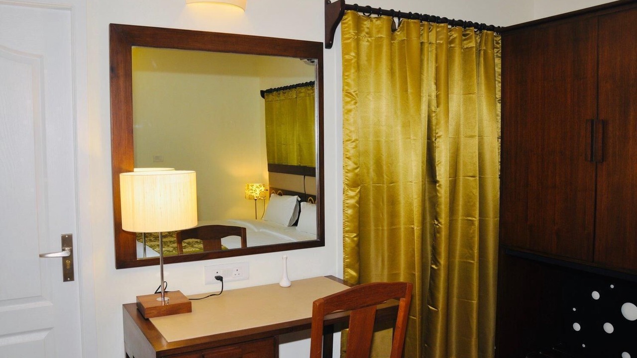Photo of Bedroom in Mylapore Tiruvallikk