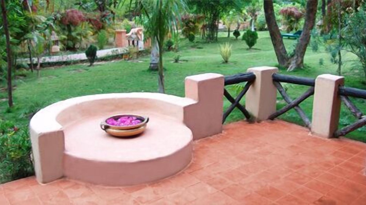 Photo of Outdoor in Mocha