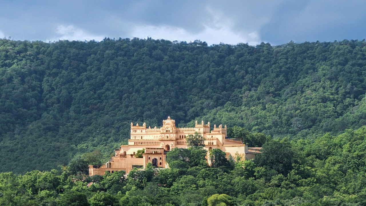 Photo of Outdoor in Chhatarpur