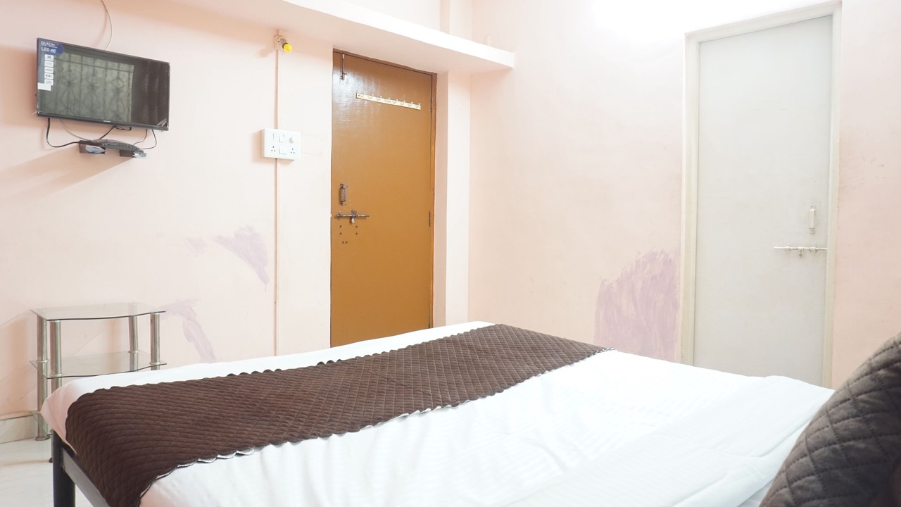 Photo of Bedroom in Kharadi