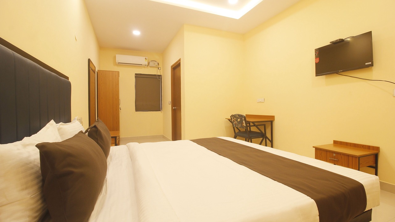 Photo of Bedroom in Mahbubnagar