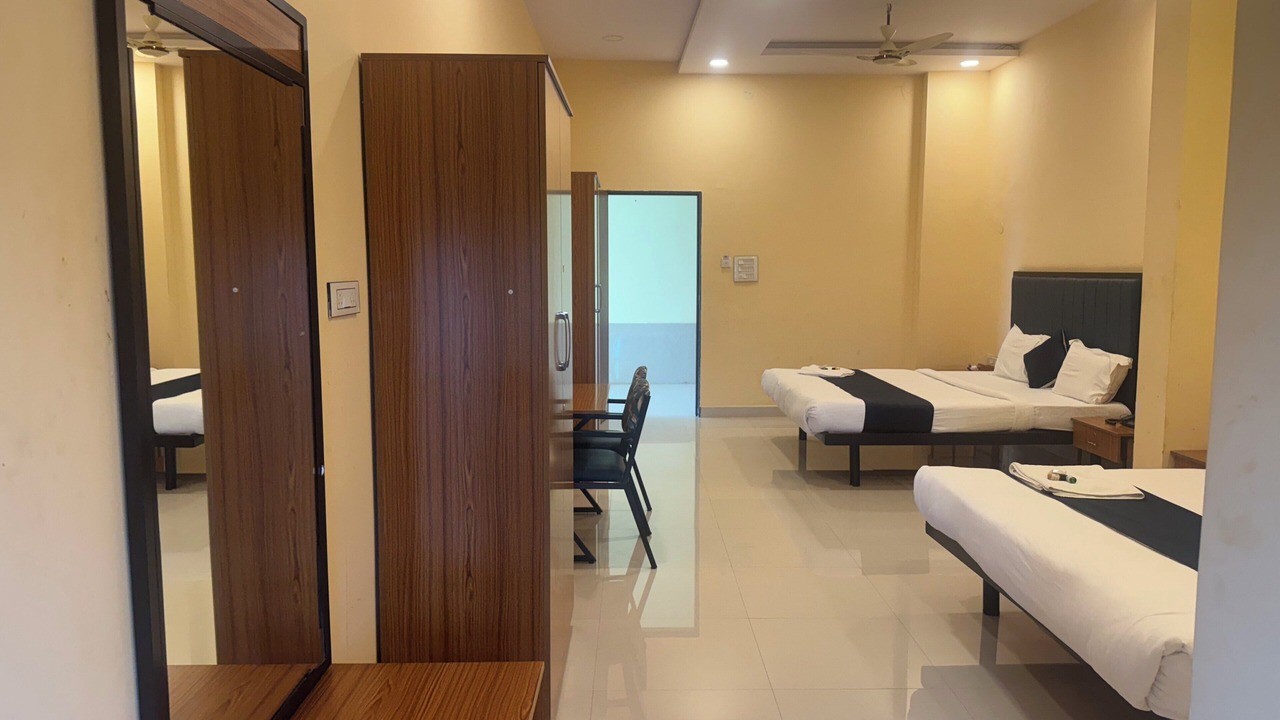 Photo of Bedroom in Mahbubnagar