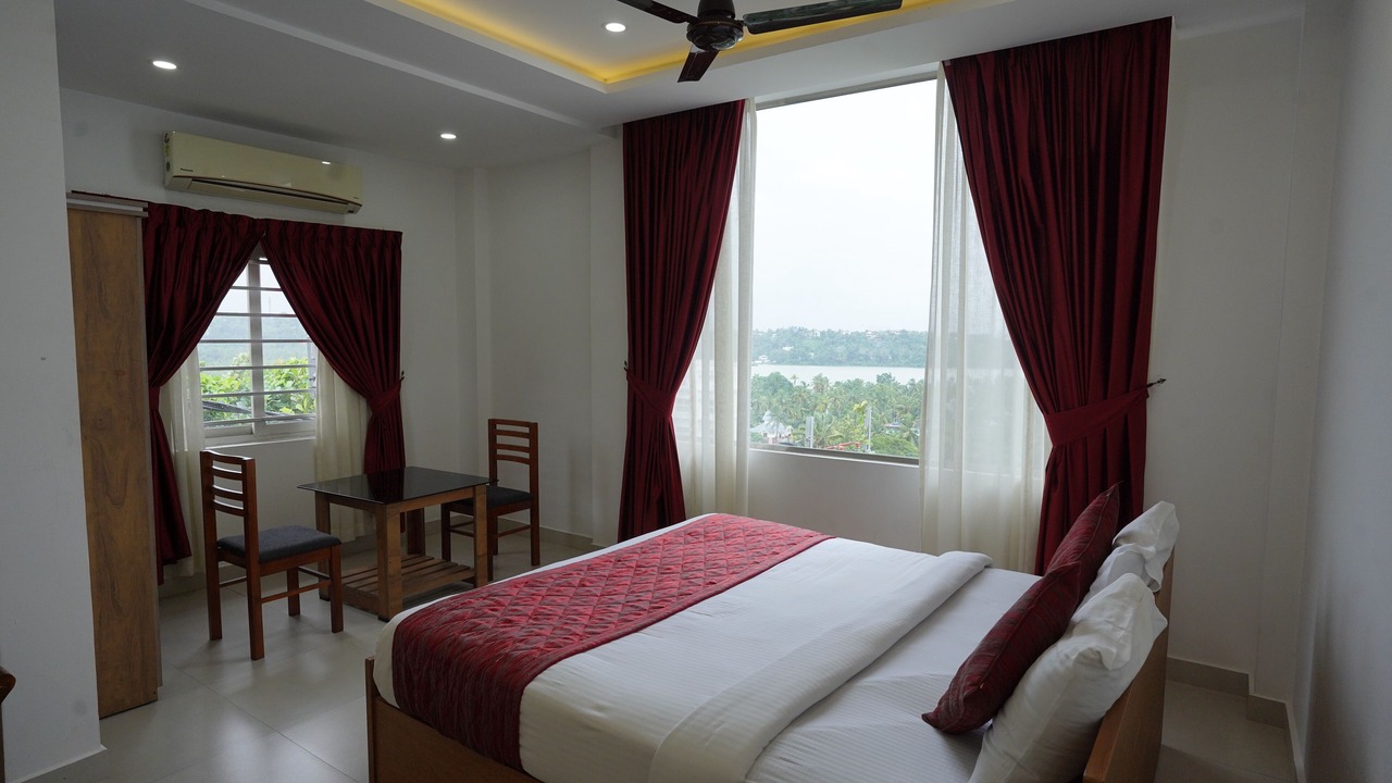 Photo of Bedroom in Parassinikadavu