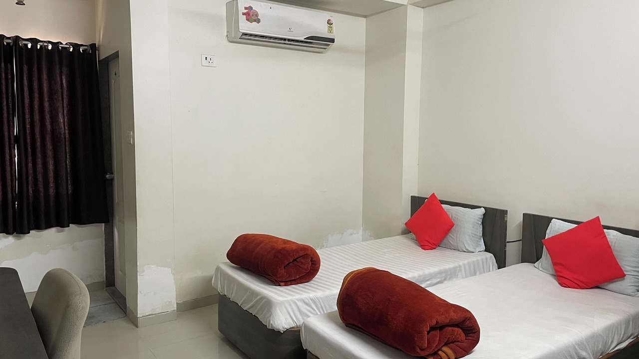 Photo of Bedroom in Rajula