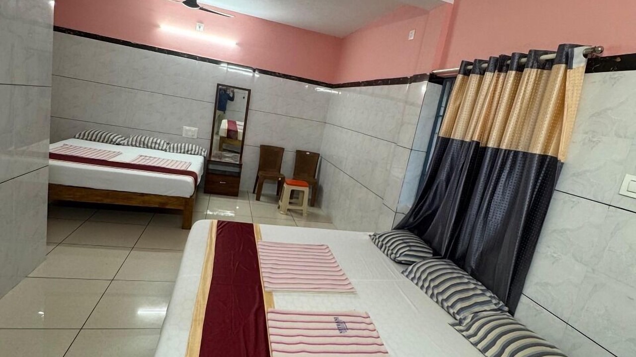 Photo of Bedroom in Murudeshwara