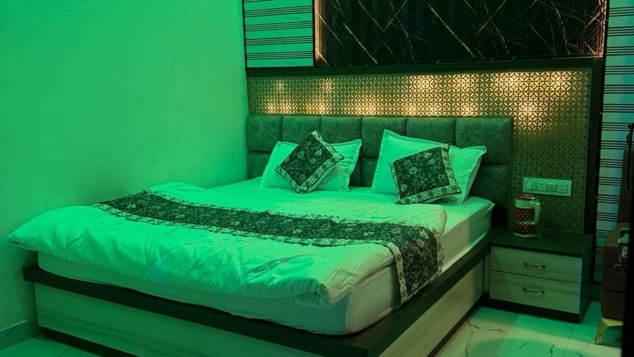 Photo of Bedroom in Khatu