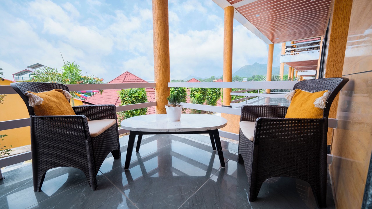 Photo of Patio Balcony in Village Hokra