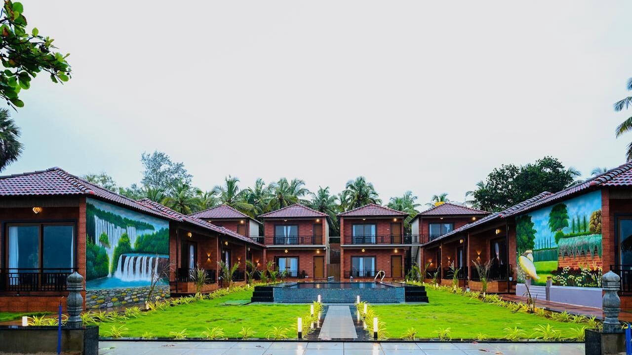 Photo of Outdoor in Murudeshwara