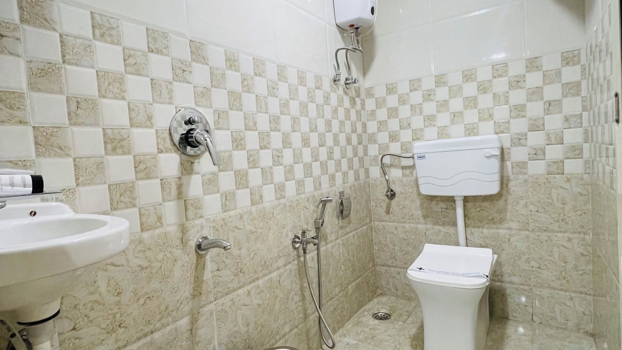 Photo of Bathroom in Dombivli West