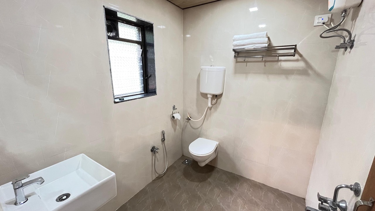 Photo of Bathroom in Suryamal