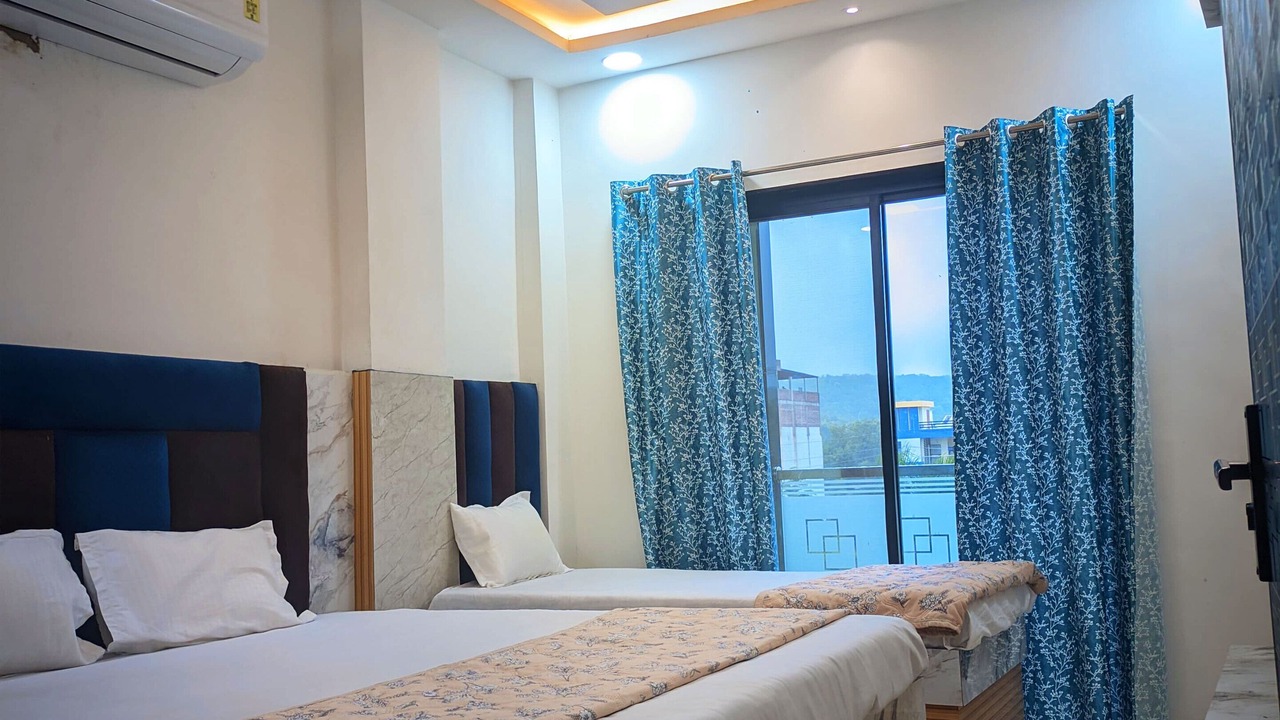 Photo of Bedroom in Omkareshwar