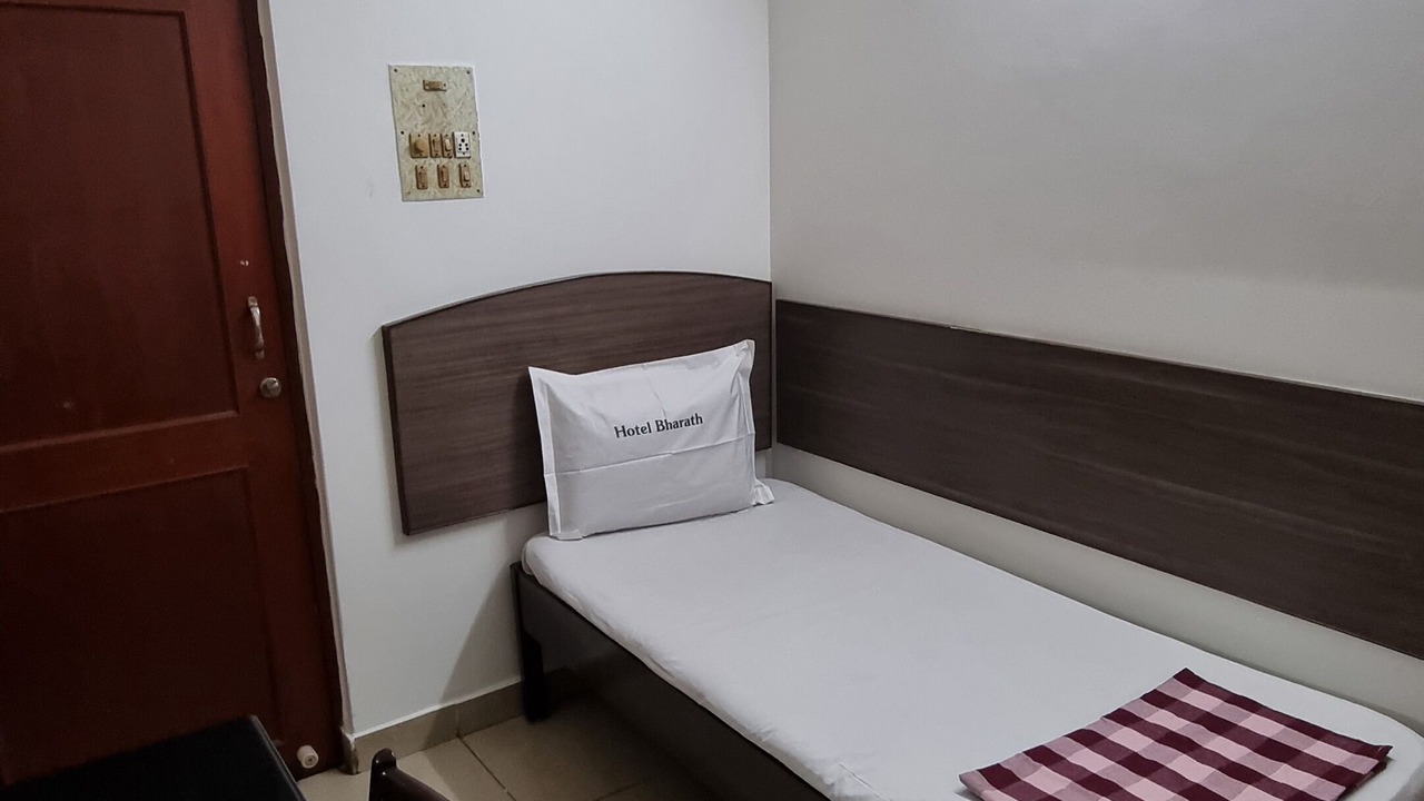 Photo of Bedroom in Periamet