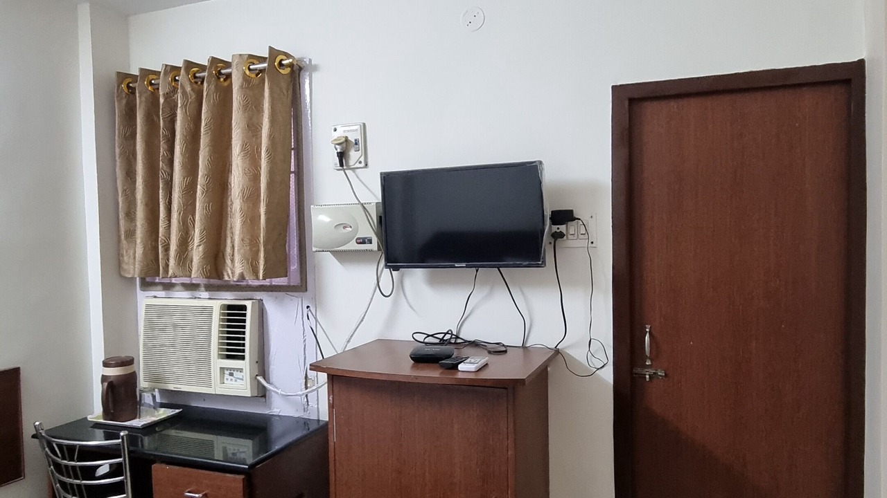 Photo of Bedroom in Periamet