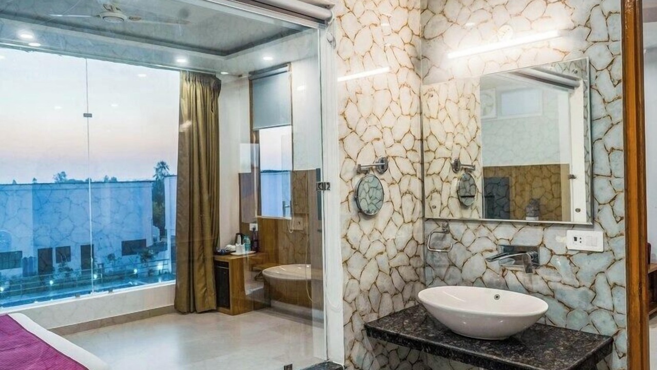 Photo of Bathroom in Bail Parao