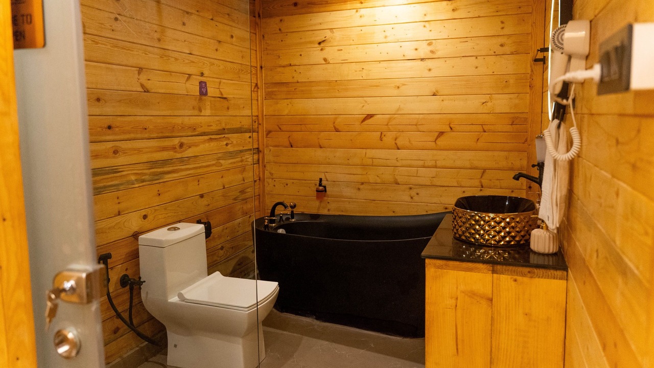 Photo of Bathroom in Gauravaddo