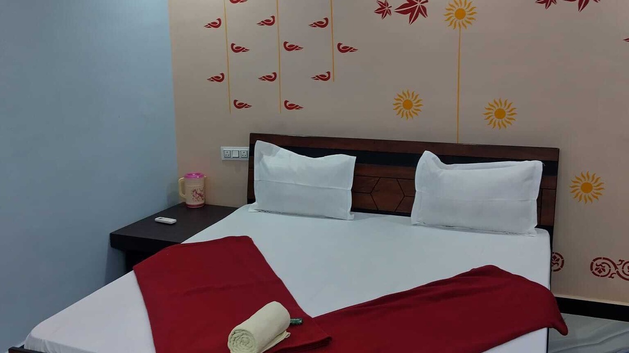 Photo of Bedroom in Rajpipla