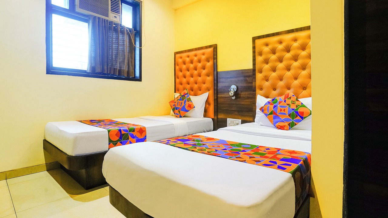 Photo of Bedroom in Prabhadevi