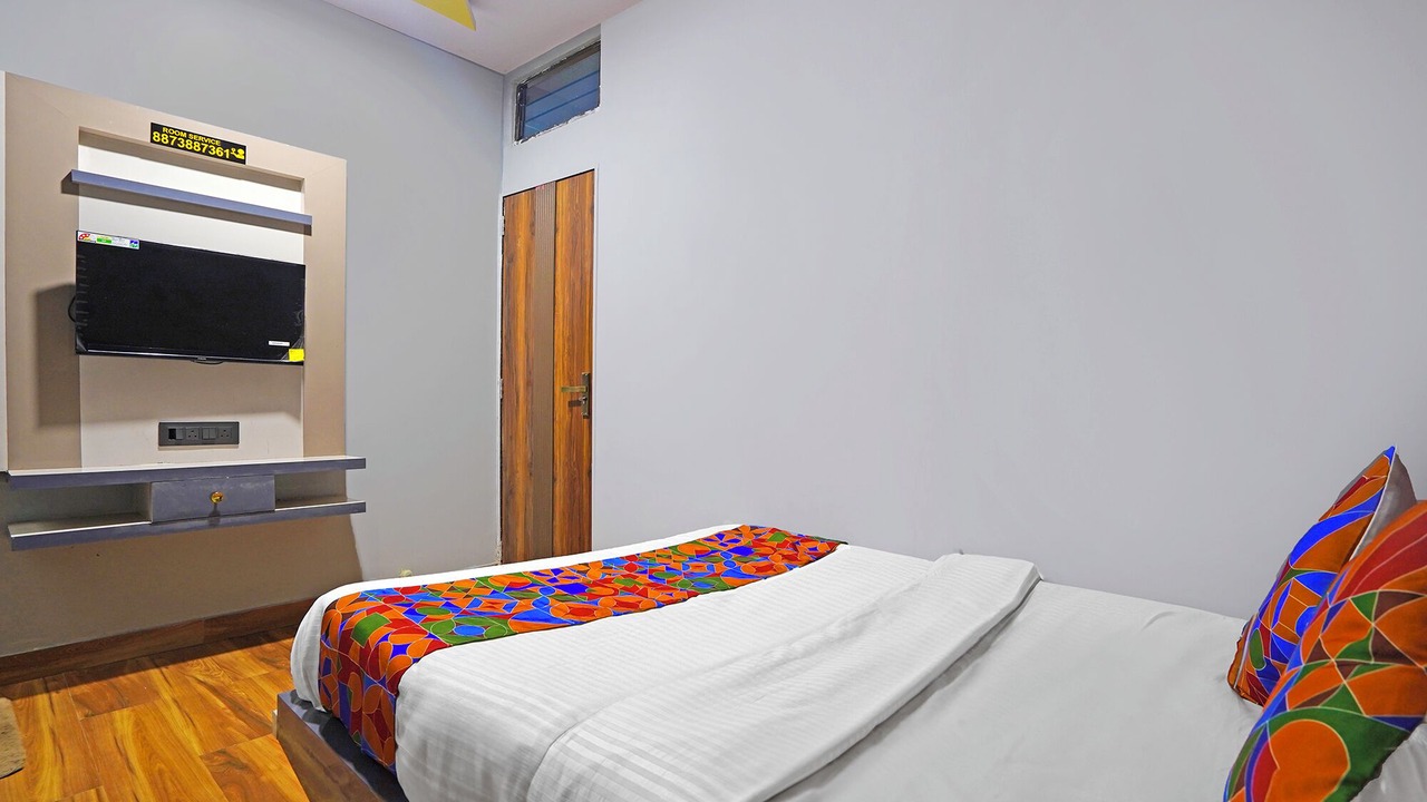Photo of Bedroom in Clover Park